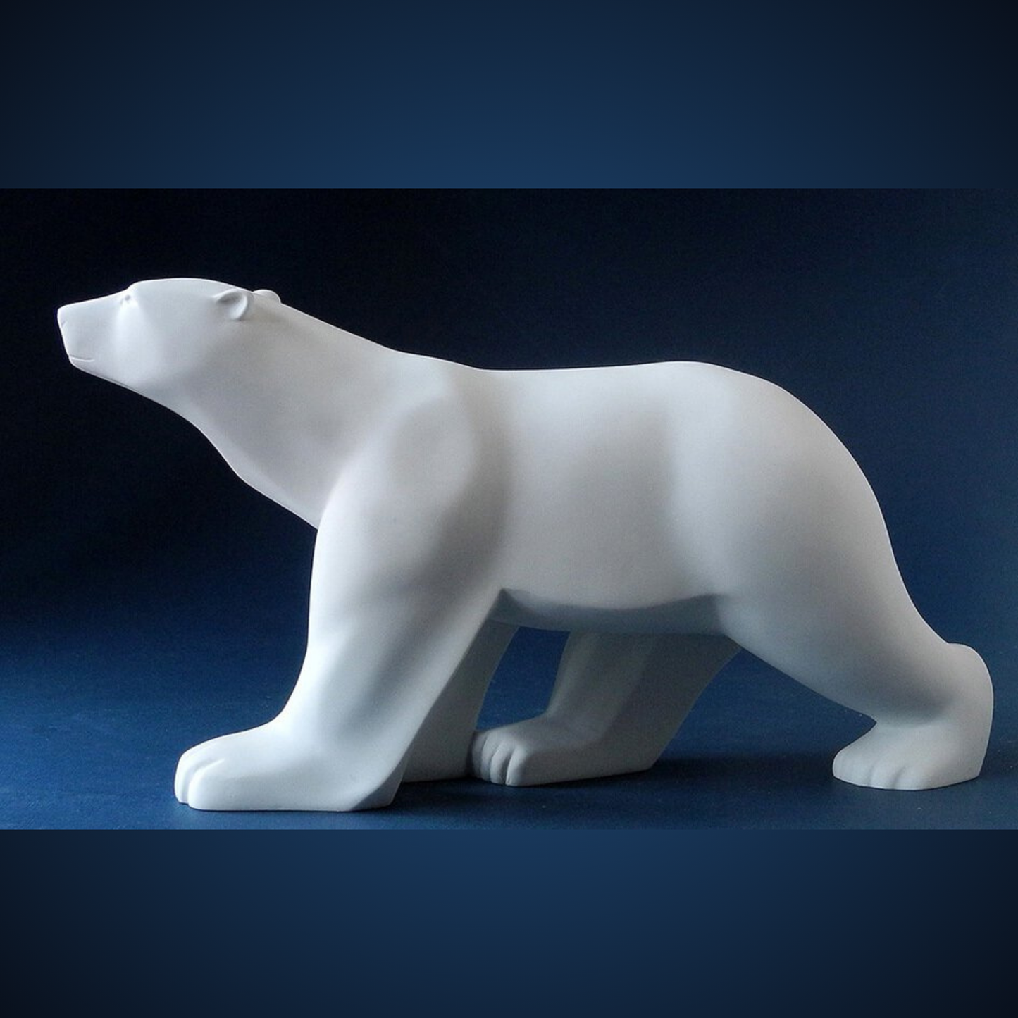 Sculpture François Pompon : l’Ours L. 67 cm.H 35cm