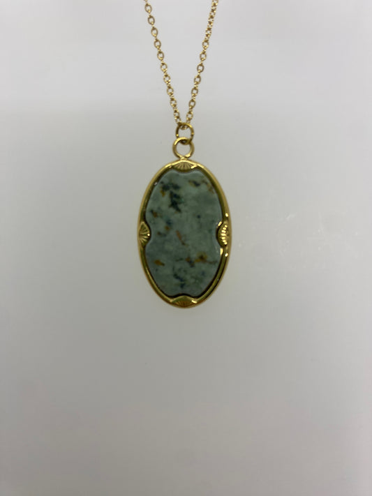 Collier Romaine