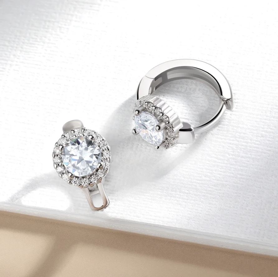 Boucles d’oreilles en Moissanite