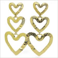 boucles d'oreilles trio de coeurs