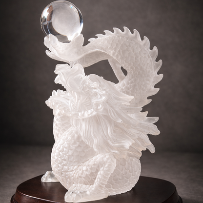 Figurine
 Grand Dragon
 Violet